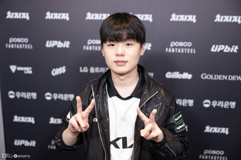 디플러스 기아 '스매쉬' 신금재