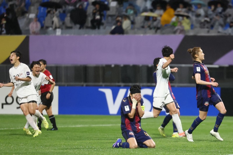 페널티킥 실축한 지소연. / 사진=연합뉴스
