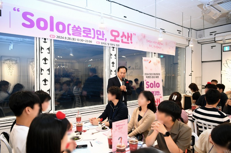 이권재 오산시장 후보가 인사말을 하고있다. /선거캠프