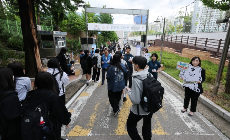 지난 21일, 경륜경정총괄본부는 광명경찰서와 함께 광명고등학교를 찾아 청소년 불법도박 예방 교육 및 캠페인을 실시했다.