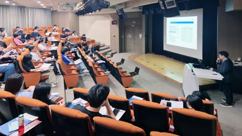 지난해 경기도 연구개발사업 조사·분석 설명회 모습./경과원