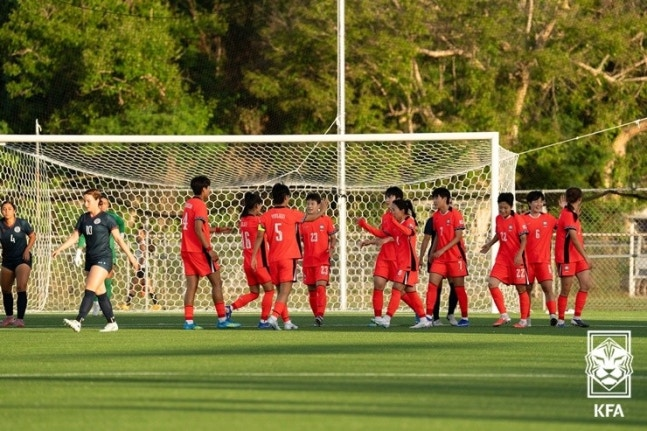 괌과의 경기에서 세리머니 하는 한국 여자축구 대표팀 / 사진=대한축구협회 제공