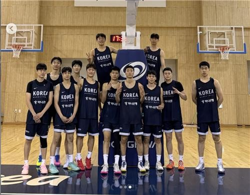 한국 18세 이하 남자농구 대표팀. / 사진=연합뉴스