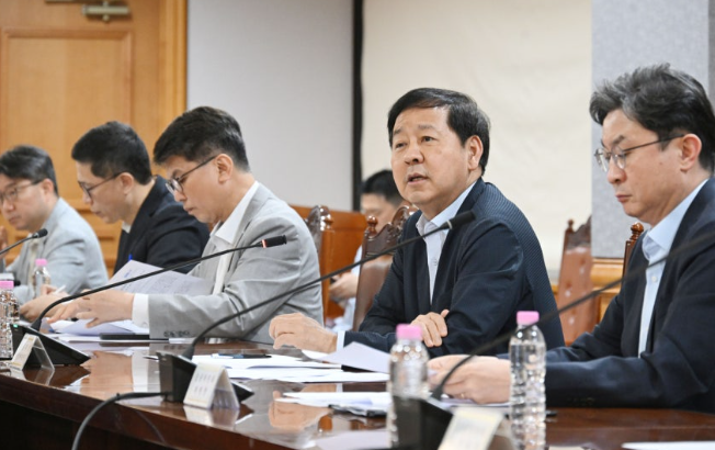 (상보) 구윤철 "과도한 환율 변동성 용인 안해"…NDF·투기거래 전방위 점검