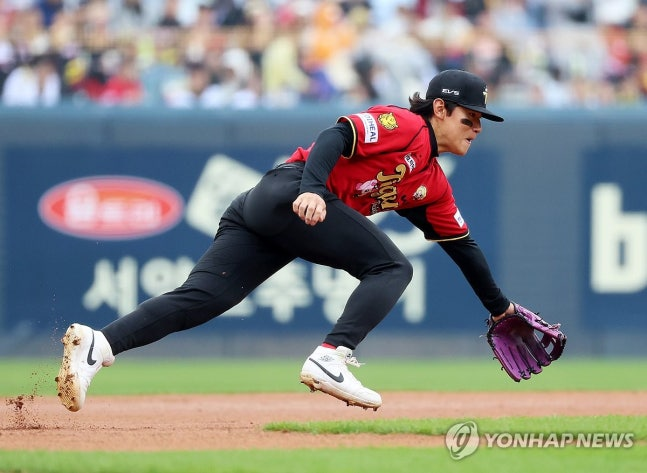 수비하는 김도영 / 사진=연합뉴스