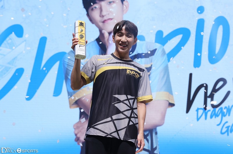 '히어로' 김준호, 2026 GSL 2연속 챔피언 등극