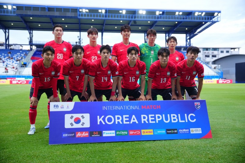 태국과의 연습경기에 선발 출전한 아시안게임 대표팀. / 사진=연합뉴스