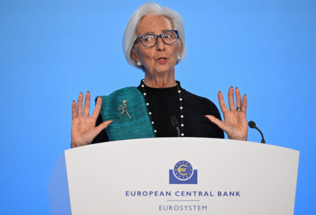 (상보) ECB, 3년 만에 금리인상...3대 정책금리 25bp 높여