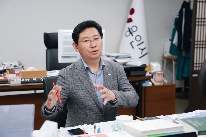 이상일 용인트계시장. /용인시