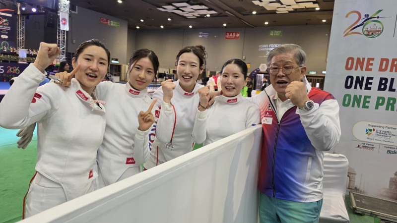 한국 펜싱 여자 에페 대표팀. / 사진=연합뉴스