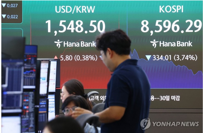 개인투자자들의 증권시장으로의 '머니 무브'는 유례없는 소득 증대 등에 힘입어 지속될 것으로 전망된다. 사진=연합뉴스