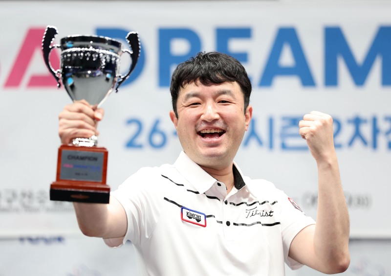 우승 세리머니를 하는 정찬국. / 사진=연합뉴스