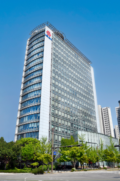 코오롱글로벌 과천 사옥 전경/코오롱글로벌