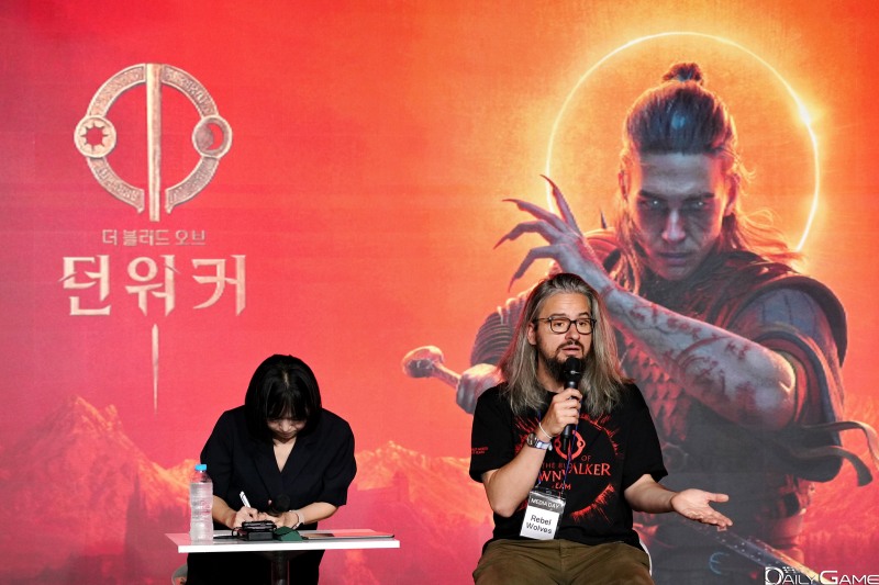 '더 블러드 오브 던워커'의 개발자 인터뷰가 진행됐다