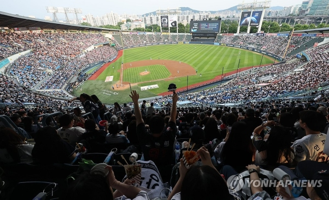프로야구, 흥행도 뜨거웠다 / 사진=연합뉴스