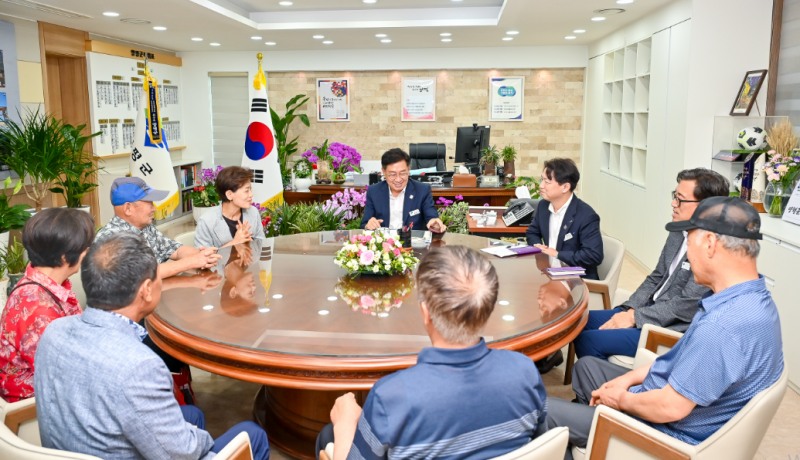 '군민과 함께! 목요일은! 소통하는 군수실' 모습. /양평군