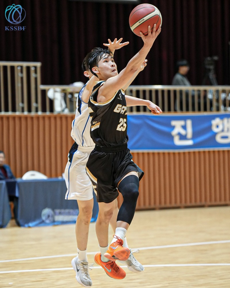 김해가야고 에이스 송민우