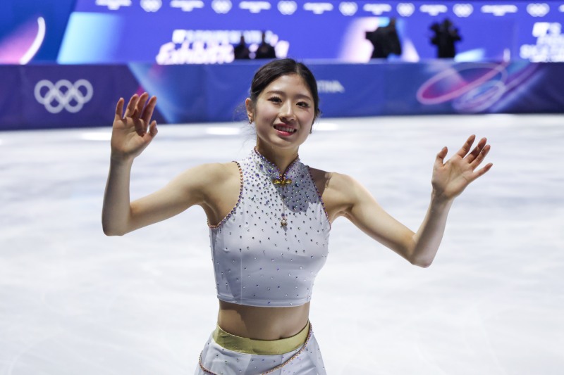 관중에 인사하는 이해인. / 사진=연합뉴스