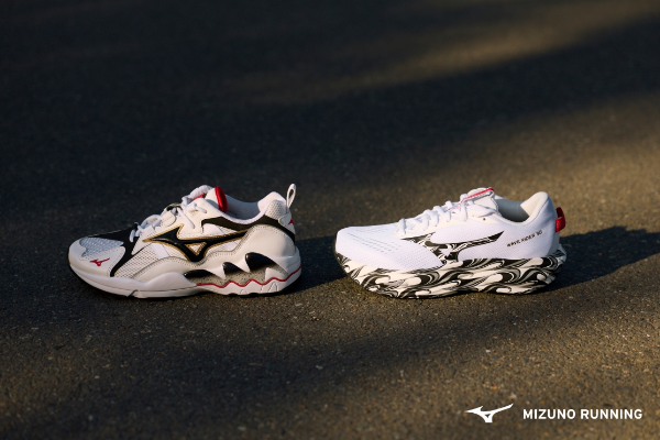 (좌) MIZUNO WAVE RIDER 1 OG, (우) MIZUNO WAVE RIDER 30 (출처: 한국미즈노)