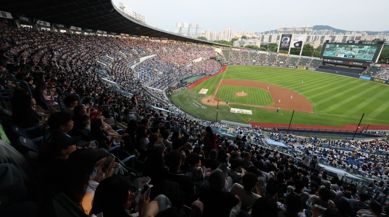 프로야구, 역대 최소 경기 700만 관중 돌파. / 사진=연합뉴스