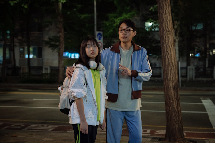 ‘오케이 마담2’ 박성웅, 가족 바보 석환으로 컴백…능청 허당미 발산하며 시원한 웃음 폭탄 예고