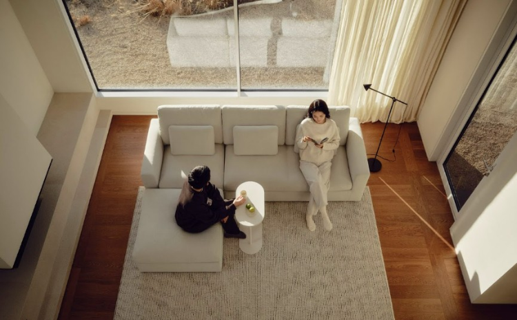 ‘Work & Lifestyle’ 브랜드 철학을 전하는 데스커의 가정용 소파 ‘S03’/데스커