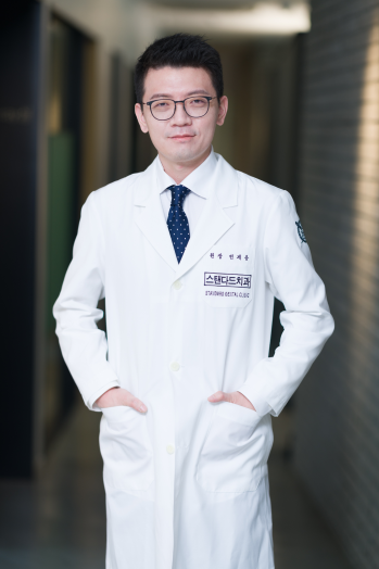 사진=스탠다드치과 잠실점 연제웅 원장