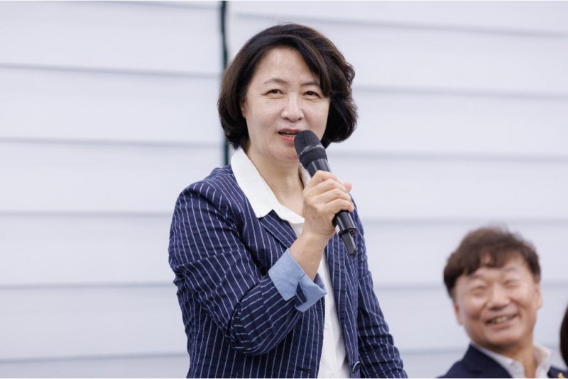 29일 오후 수원특례시 도담소에서 개최된 민선9기 경기도-경기도의회 간담회에서 추미애 경기도지사가 인사말을 하고 있다. /경기도