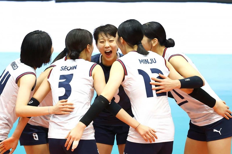 이탈리아 완파한 한국 17세 이하 여자배구대표팀. / 사진=연합뉴스