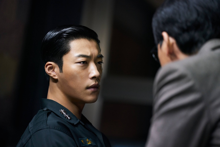‘메이드 인 코리아 시즌2’ 우도환, 결단의 기로에 서다…백기현 캐릭터 스틸 공개