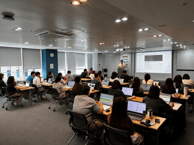 한세실업, 글로벌 AI DNA 이식으로 해외 법인까지 DX 전사 확대