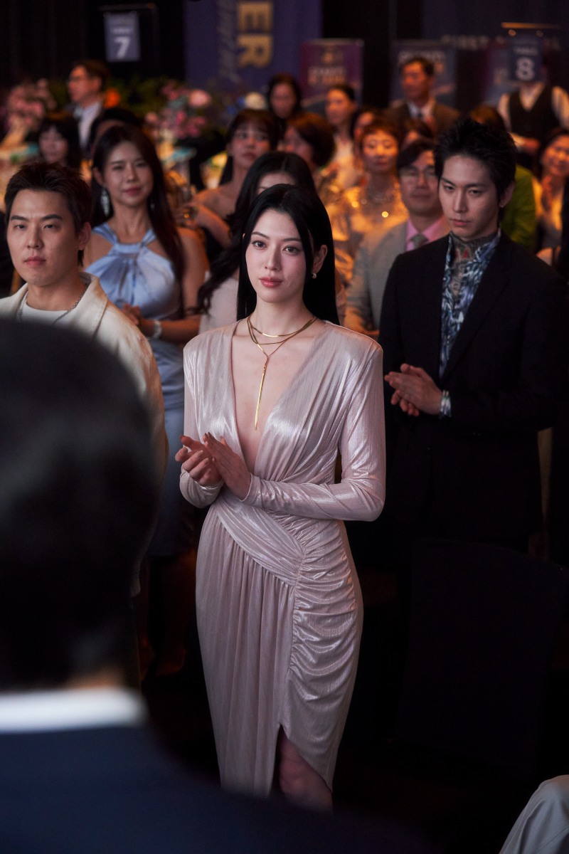 ‘타짜: 벨제붑의 노래’ 미요시 아야카, 김혜수·신세경 계보 잇는다