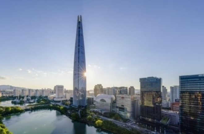 잠실 롯데타워 전경. /사진=롯데그룹