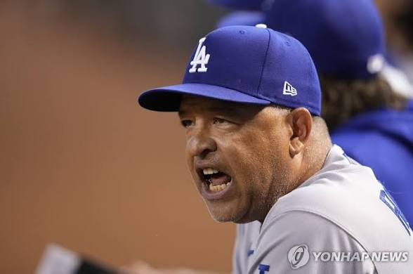 데이브 로버츠 다저스 감독