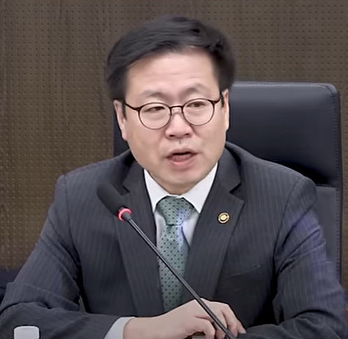 사진: 여한구 전 통상교섭본부장, 출처: 산업부