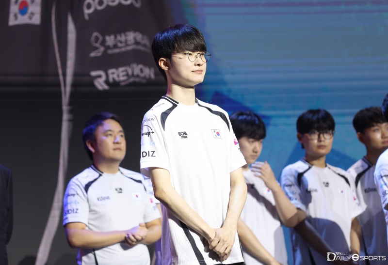 '페이커' 이상혁, "AG 3회 참가, 막중한 책임감 있어"
