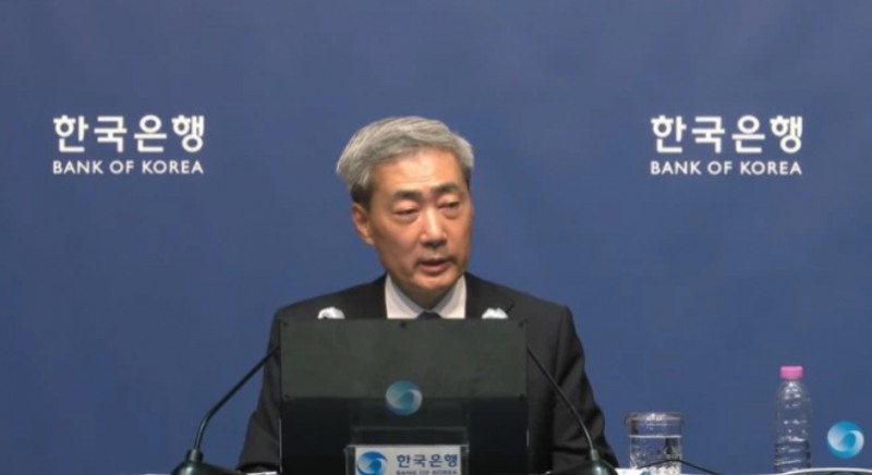 사진: 신현송 한은 총재