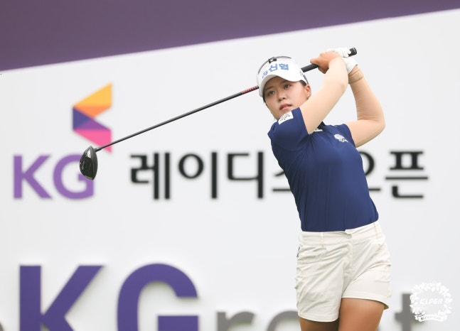 이서윤의 티샷 / 사진=KLPGA 제공