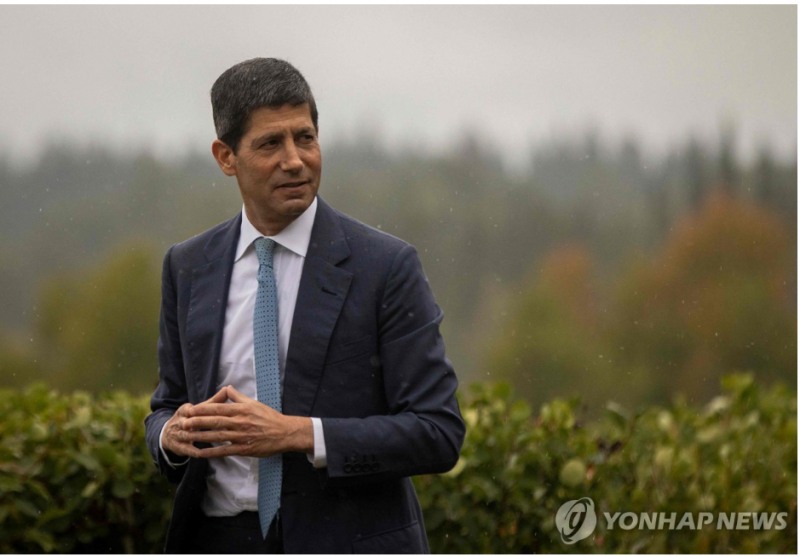 케빈 워시 美연준의장은 28일(현지시간) 잭슨홀심포지엄 기조연설에서 "물가수준이 우려스럽다"며 긴축을 시사했다. 사진=AFP, 연합뉴스