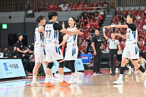 14일 일본과의 평가전 때 여자 농구 대표팀 선수들. / 사진=연합뉴스