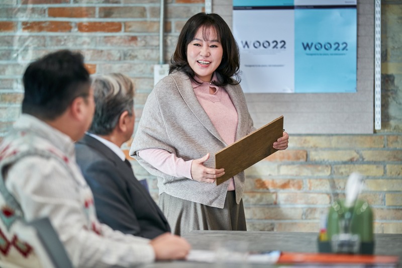 ‘인턴’ 사내 바리스타 김금순 & 우투투 모델 한지은, 개성 넘치는 활약 예고