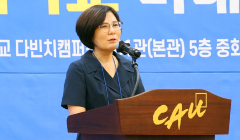 김보라 안성시장 인사말을 하고있더. /안성시