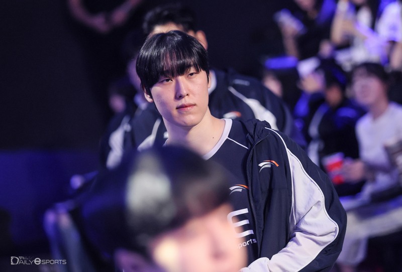 0대2→3대2 한화생명, T1 대역전승...승자 결승 진출