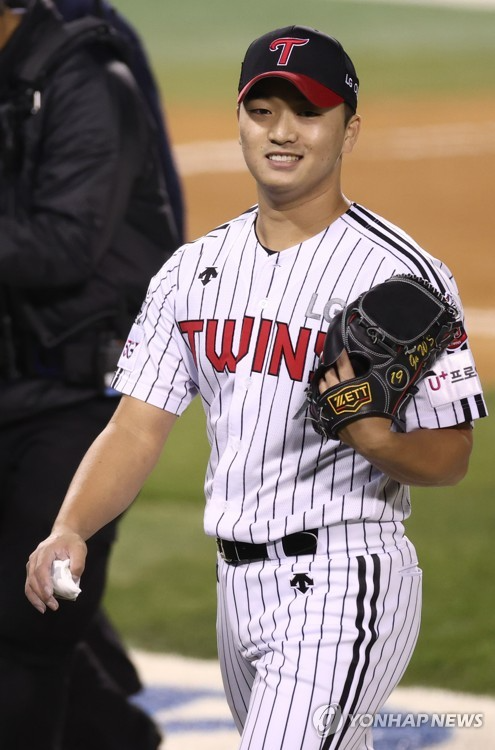 고우석