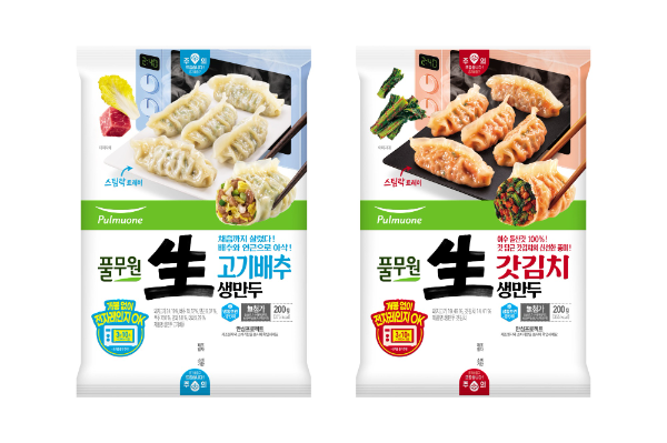 풀무원, 포장째 전자레인지 조리하는 '생만두' 2종 출시