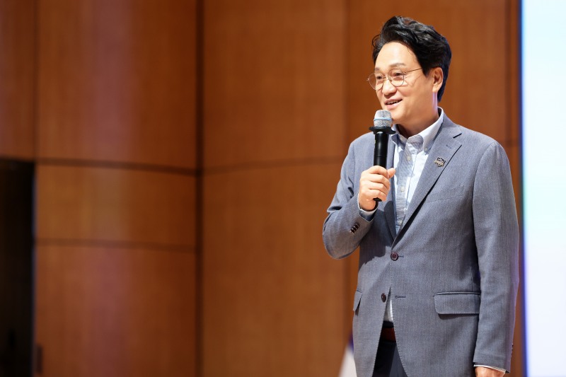 안민석 경기도교육감이 4일 청렴 리더십과 공직자의 책임 의식을 높이기 위한 ‘2026년 하반기 청렴교육'에서 인사말을 하고있다. /경기도교육청