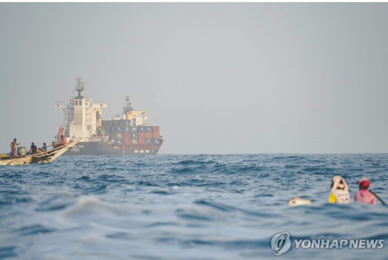 예멘정부군과 친이란세력 후티반군간의 무력출돌로 홍해와 아덴만을 잇는 바브엘만데브 해협마저 위협을 받으면서 유가가 상승세를 지속하고 있다. 사진=AFP, 연합뉴스
