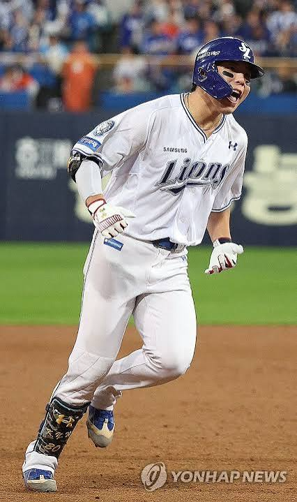 김영웅