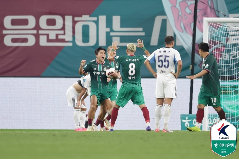 '정재희 멀티골·디오고 1골 1도움' 대전, 부천 5-0 대파...상위 스플릿 6위 급상승
