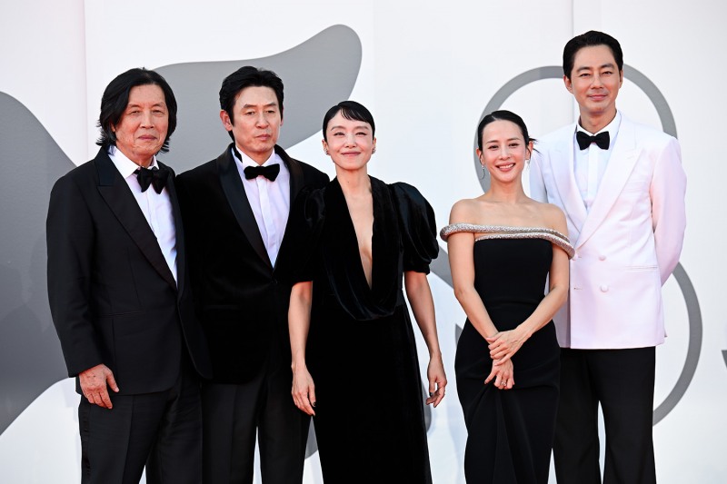 ‘가능한 사랑’, 제83회 베니스국제영화제 월드 프리미어 성료…전도연·설경구·조인성·조여정 참석